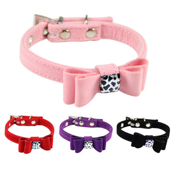 Dog collar made of flannelette with bow tie